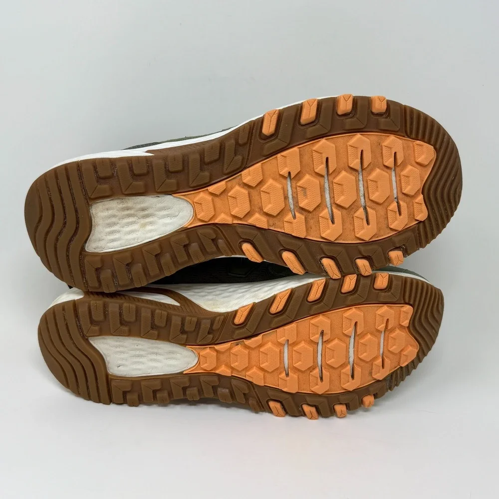 New Balance 410v7 WT410CC7 Women's Size 11 Olive Trail Running Shoes